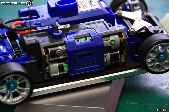 [分享][新手教學第一章] KYOSHO MINI-Z AWD 從無到有詳細組裝教學！