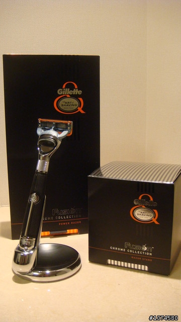 2009情人節禮物～The Art of Shaving POWER RAZOR刮鬍刀組