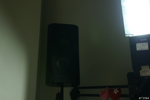 [簡單測試-第二次固定光源測試更新]市售保護鏡測試(SONY T*,Schneider,B+W,Marumi,Kenko,MASSA)