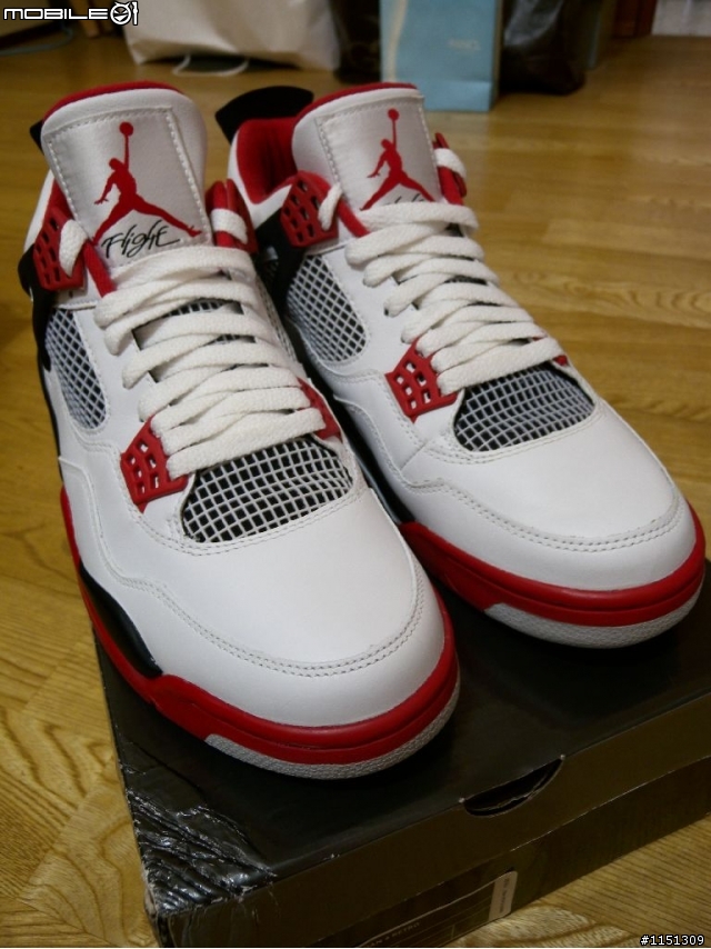[開箱] Air Jordan 4 Retro "Mars"