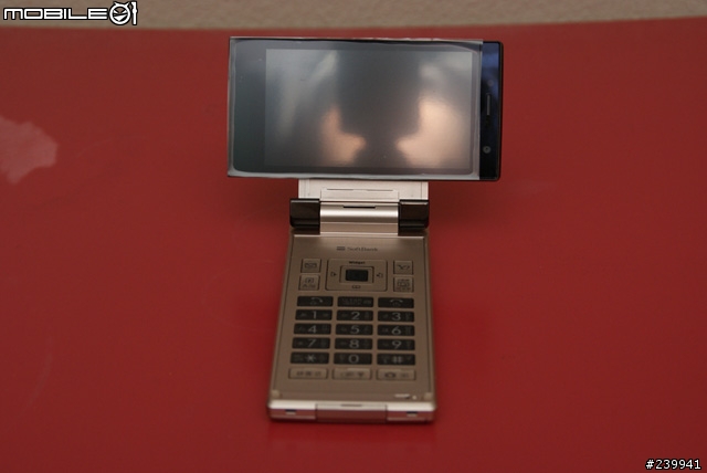 〓SoftBank 932SH 〓香檳金〓 不專業開箱分享
