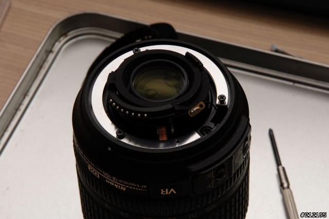 [拆鏡] NIKON 18-105VR 的塑膠環要怎麼改金屬環呢?
