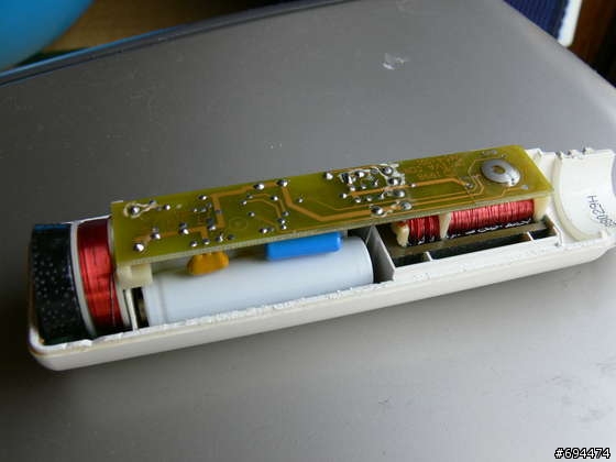 [分享]你的Philips Sonicare電動牙刷沒電了嗎？換個電池又是一尾活龍！
