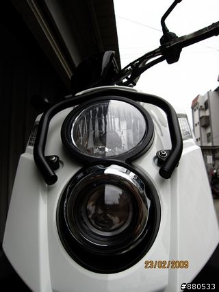 [開箱文]越野?都市?爛路?都交給X-HOT125(補充前置物箱空間)