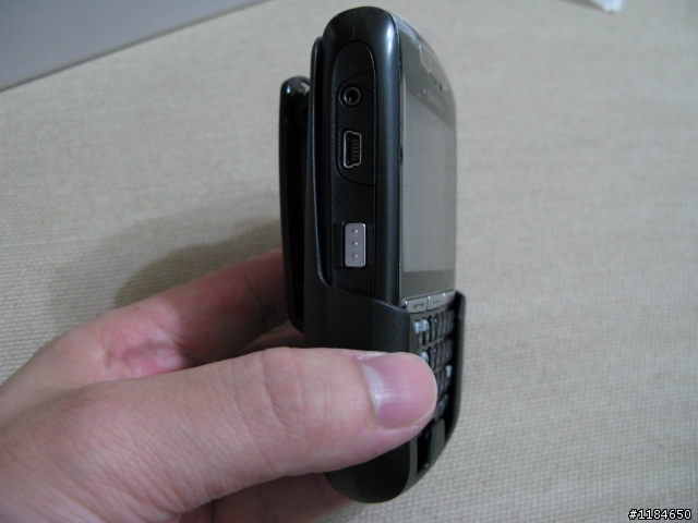 [快速開箱] BlackBerry 8707g - 黑莓測試計劃試用機開箱文