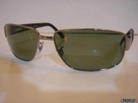 [分享] Ray Ban 太陽眼鏡 , 同場加映 COACH 吊飾