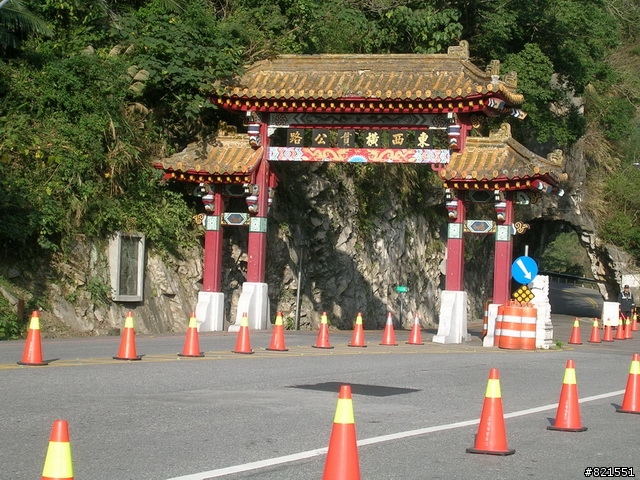 【環東台灣老人長青旅遊活動】高雄市→台東市→花蓮市→宜蘭市→台北市  台灣東部四天遊(圖極多)
