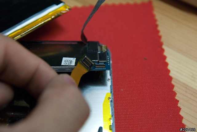 沒阿婆保佑就自己來！iPod touch自行維修小記