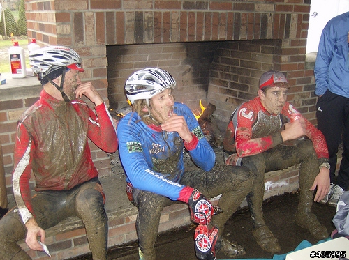 「分享」好用網站及各種名車的精彩圖片