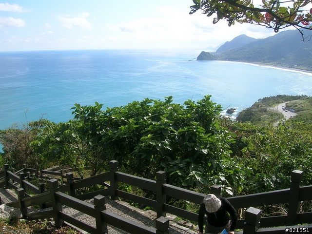 【環東台灣老人長青旅遊活動】高雄市→台東市→花蓮市→宜蘭市→台北市  台灣東部四天遊(圖極多)