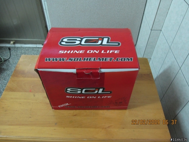 SOL 48S 白藍大黃蜂開箱!!