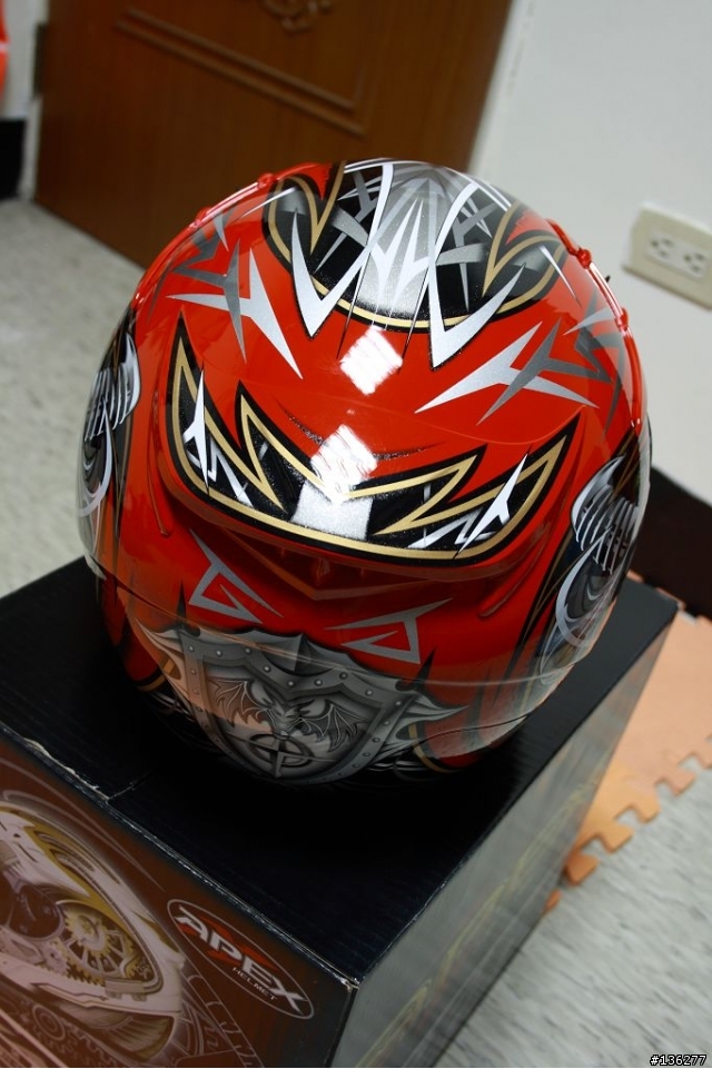 [開箱] APEX TA-2720(紅/銀 彎刀彩繪圖騰)