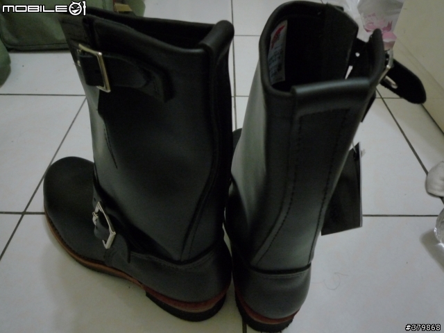 [分享]  RedWing 產品又來了~~ RW 2268  重機靴 開箱發表