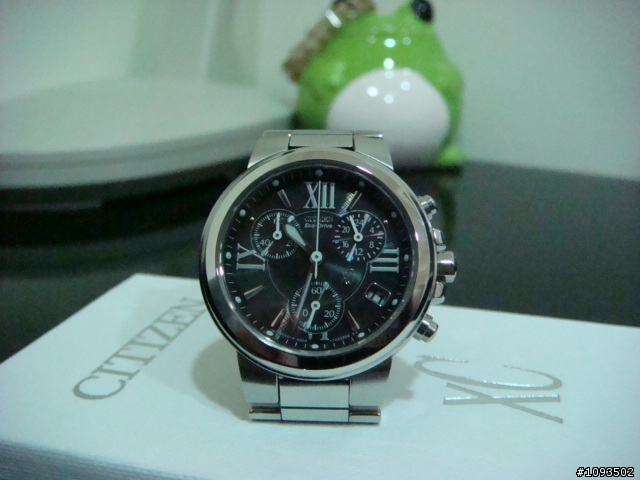 CITIZEN xC 傳奇光動能三環計時腕錶-(灰)