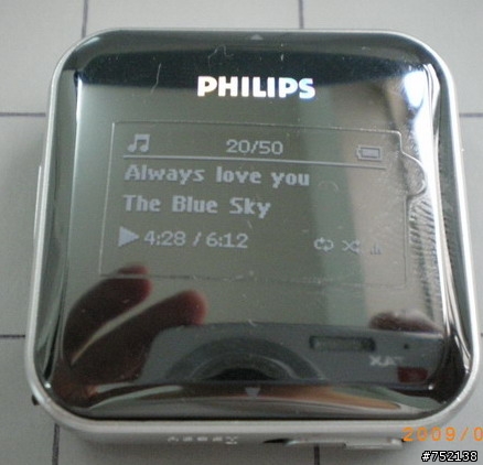 [開箱] Philips SA28 鏡面MP3 4G