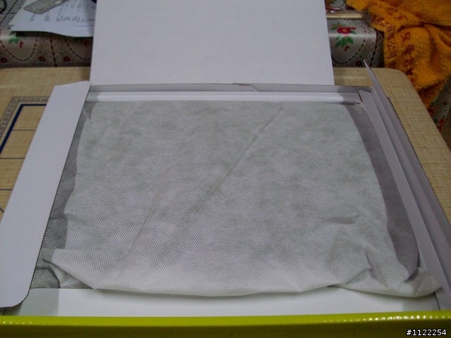 [分享] 台灣版 Asus EeePC 1000HE 開箱文+簡單測試