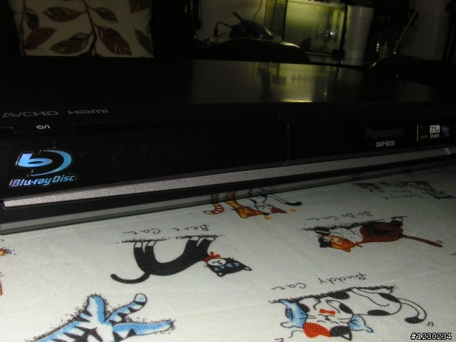 源自於好萊塢高科技-享受電影最真的感動 Blu-ray Disc Panasonic DMP-BD35
