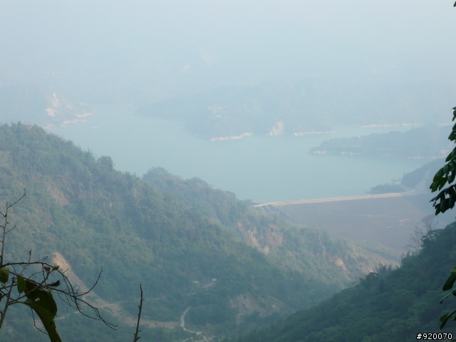 單車和機車一起回娘家去.