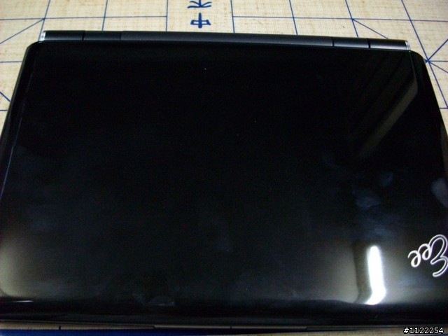 [分享] 台灣版 Asus EeePC 1000HE 開箱文+簡單測試