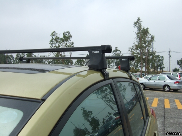 這款tiida適用的車頂置物架到哪兒裝??(北縣市)