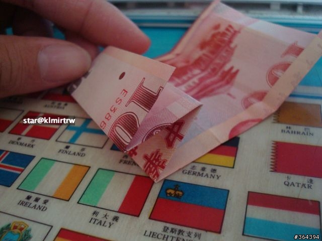 紙鈔六芒星摺法！   我終於會了！