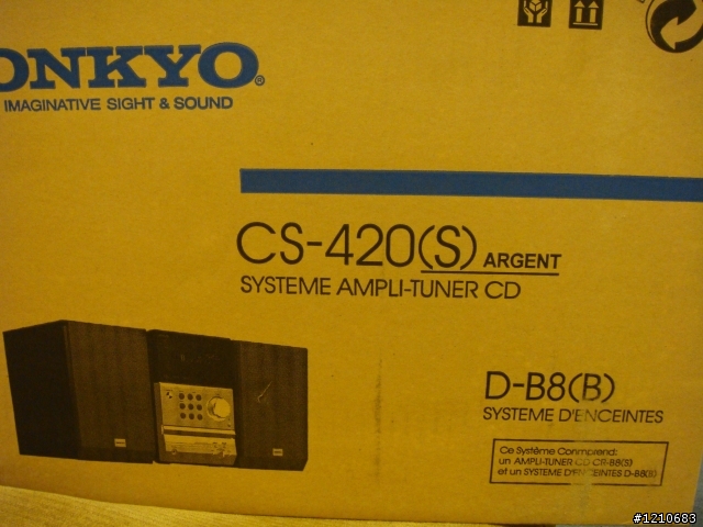 一組床頭可以聽音樂也可以當電腦音響的喇叭 ONKYO CS-420 隨性看看
