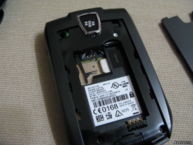 [快速開箱] BlackBerry 8707g - 黑莓測試計劃試用機開箱文