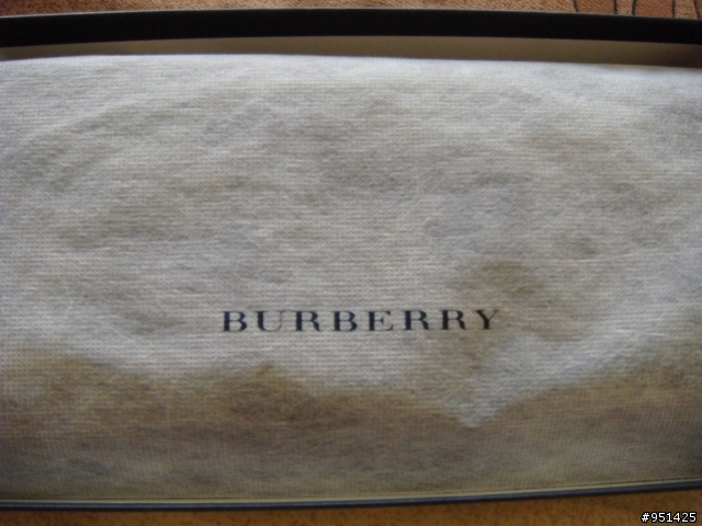 [開箱]最近買的Burberry長夾