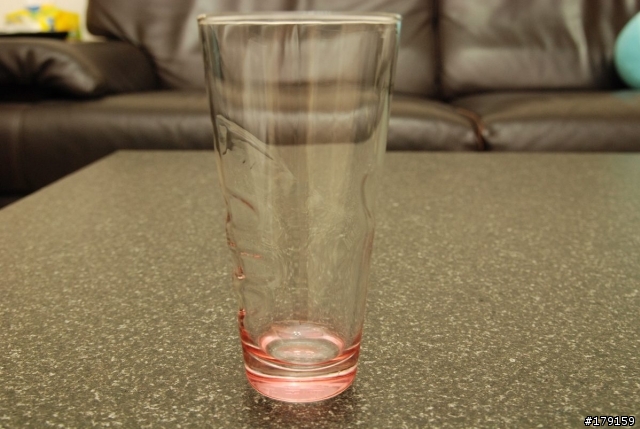 限量手型杯...這也是逸品嗎