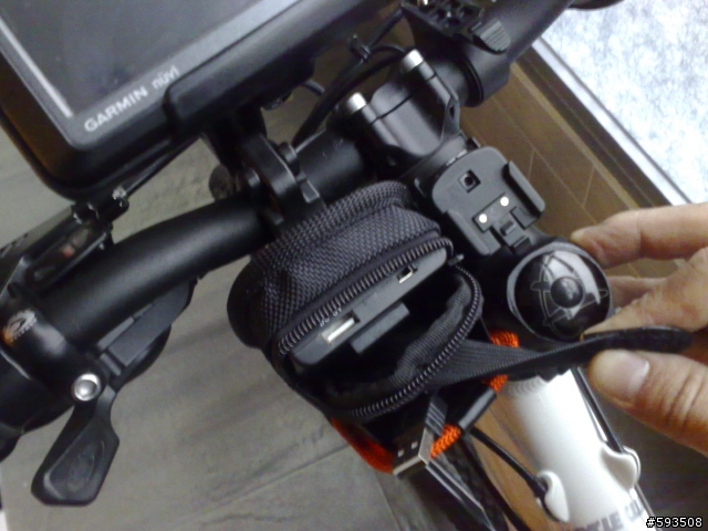 【分享】單車安裝Garmin 255w GPS導航機(一機兩用)