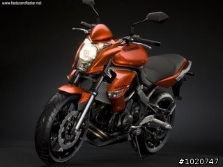 KAWASAKI 09年ER-6N泰國開賣啦