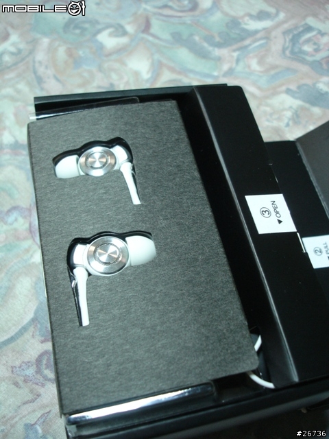 [開箱]充滿樂章的裝飾品~SONY MDR-EX500SL