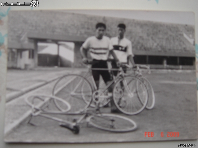 " 搶救70年代! 年輕時期,幾張泛黃的舊照片 "