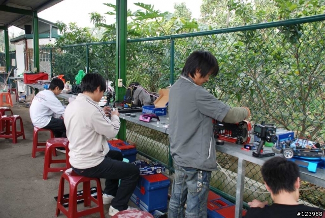 [賽事]台灣第一屆D1GP甩尾賽花絮(圖太多，請小心服用...)下篇