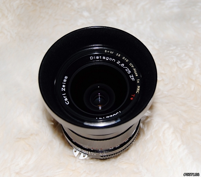 [開箱]Real ZF!!! Zeiss+Fuji 合壁，ZF Distagon 25mm/F2.8 開箱試拍～