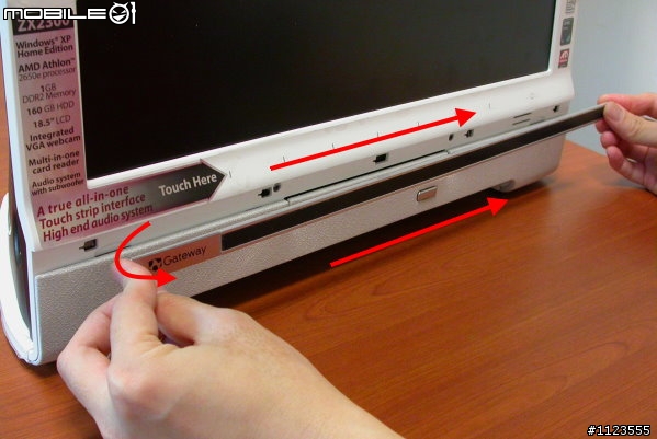 如何自行加裝Gateway ZX2300 的記憶體?