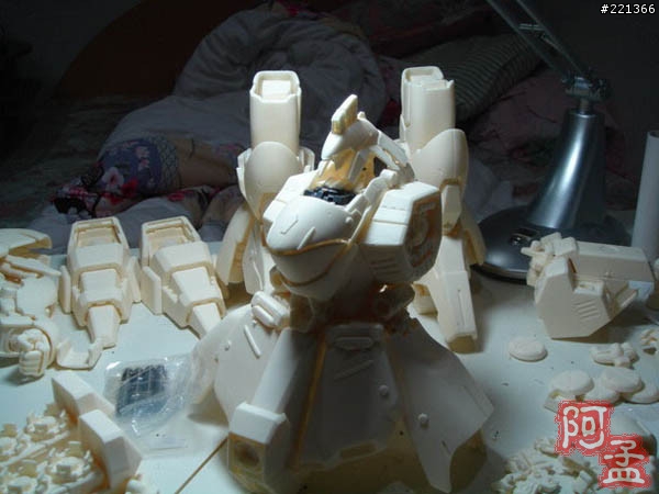 大機器人的浪漫2~G-SYSTEM 1/72 SAZABI~45公分超大沙薩比!!完美的鏡面！！