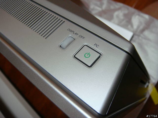[SOHO族 最佳選擇]SONY VAIO VGC-LN15T 薄型家用電腦