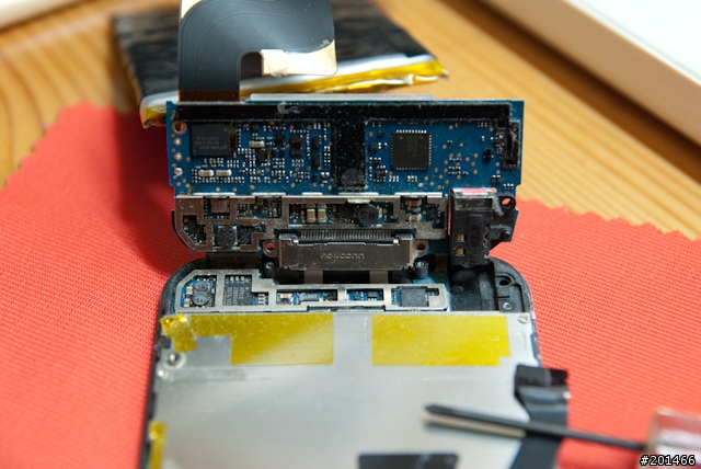 沒阿婆保佑就自己來！iPod touch自行維修小記