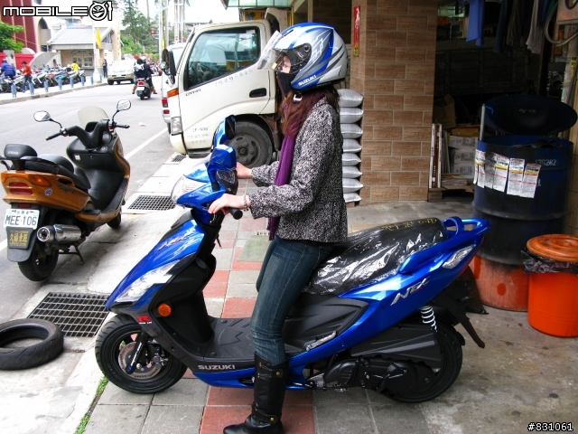 SUZUKI NEX 首部藍色主打款開箱