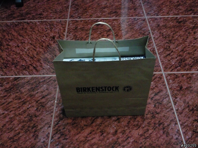 [分享]BIRKENSTOCK全包鞋簡易開箱文---更新memphis款