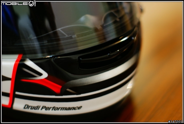 【開箱】ARAI RX-7 RR5