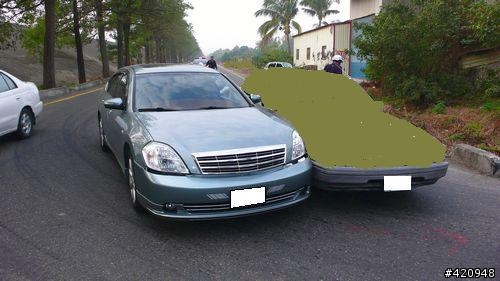 沒有畫中線小路可以併排行車嗎?