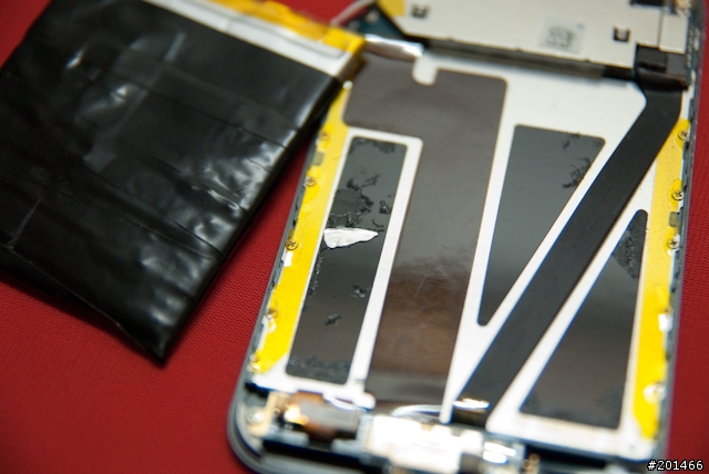 沒阿婆保佑就自己來！iPod touch自行維修小記