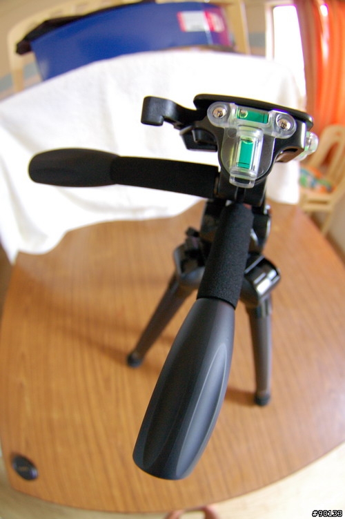 [開箱] 輕便腳架 Velbon Ultra Lux i M