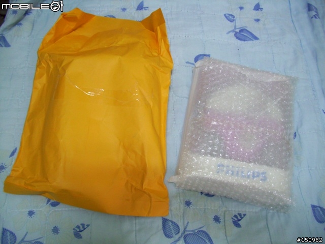 [開箱]時尚超值便攜式小耳罩PHILIPS SHL9500