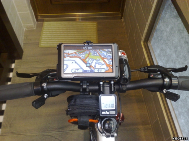 【分享】單車安裝Garmin 255w GPS導航機(一機兩用)