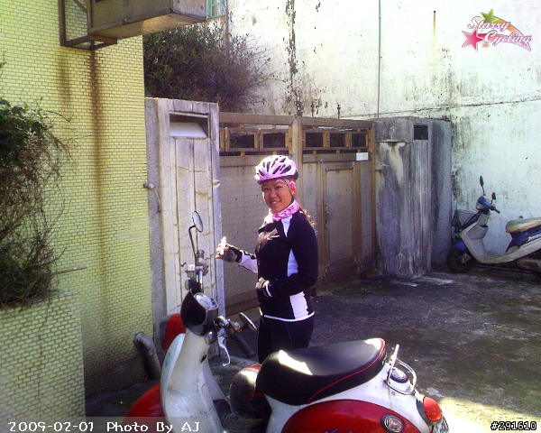 我的老天爺阿...北海岸風大到呆!!!!!(小徑輪 vs 公路車)