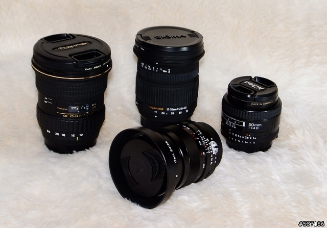 [開箱]Real ZF!!! Zeiss+Fuji 合壁，ZF Distagon 25mm/F2.8 開箱試拍～
