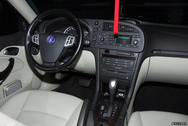 SAAB 04' 93SS 四跟門板內側把手NAPA皮革包覆